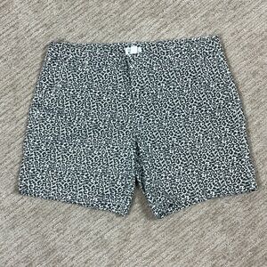 Market & Spruce Shorts Womens 10 Gray Animal Print Flat Front Lanie Short